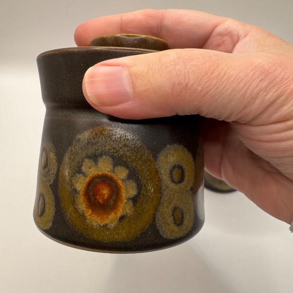 Denby Arabesque or Samarkand Cream and Sugar Bowl Set. Note chip on creamer. - Picture 12 of 12